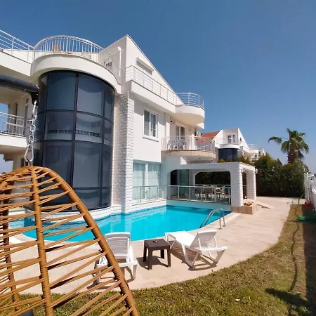 Villa Esila Villa